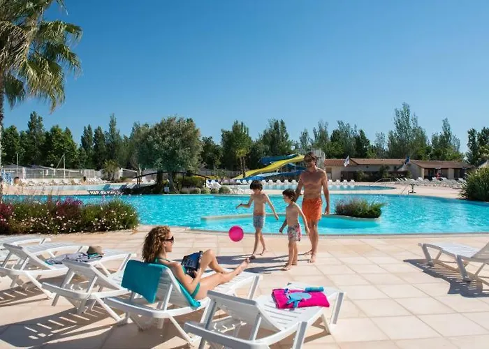 Officiel Siblu La Carabasse Κάμπινγκ Vias